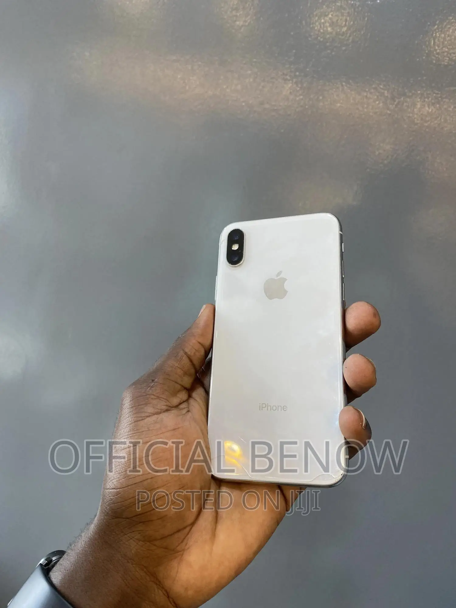 Apple iPhone X 64 GB White