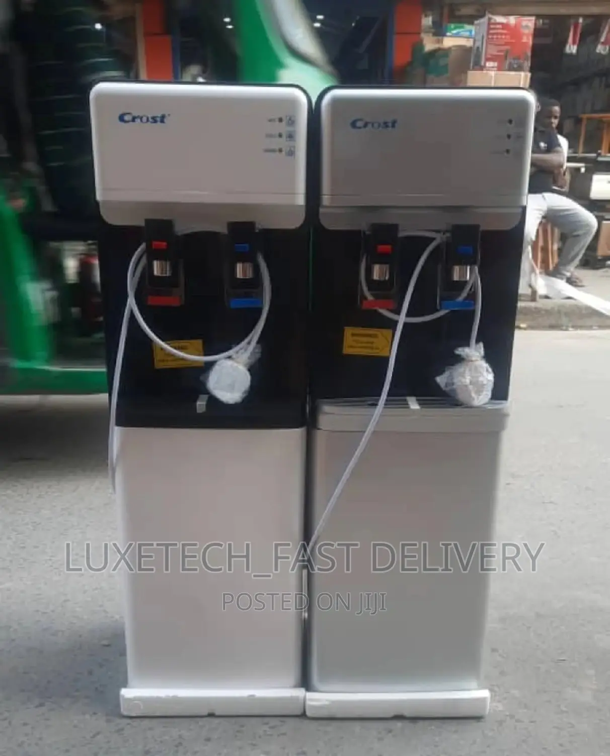 Crost Water Dispenser