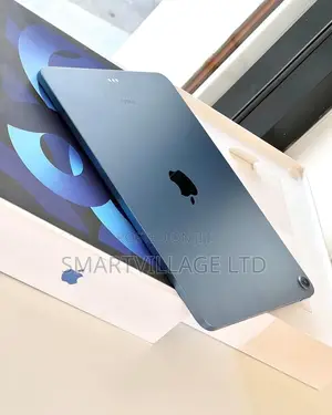 New Apple iPad Air (2022) 256 GB Gray