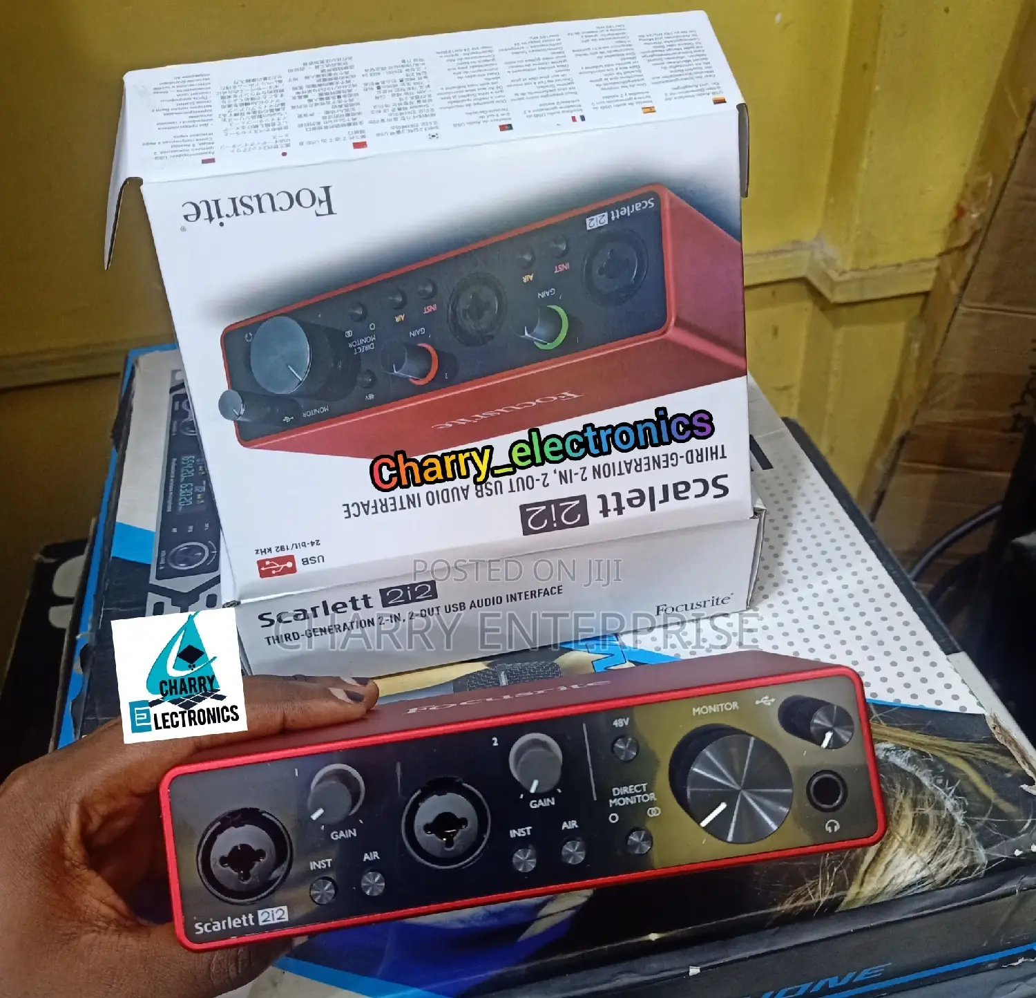 Scarlett 2i2 SOUNDCARD 3 Genertñ 2-In, 2-Out USB a Interf