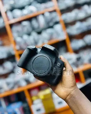 Canon 750D