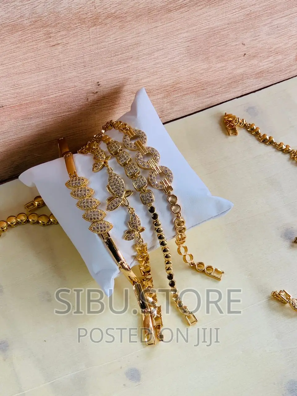 Ladies Bracelet