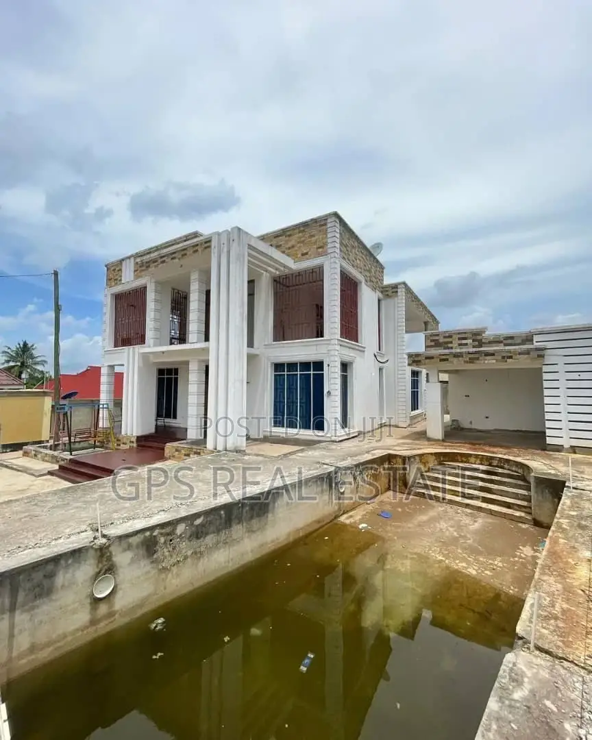 5bdrm House in Kinyerezi, Kinondoni for sale