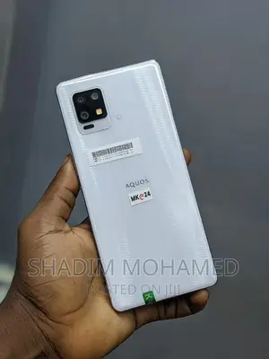 Sharp Aquos zero6 128 GB White