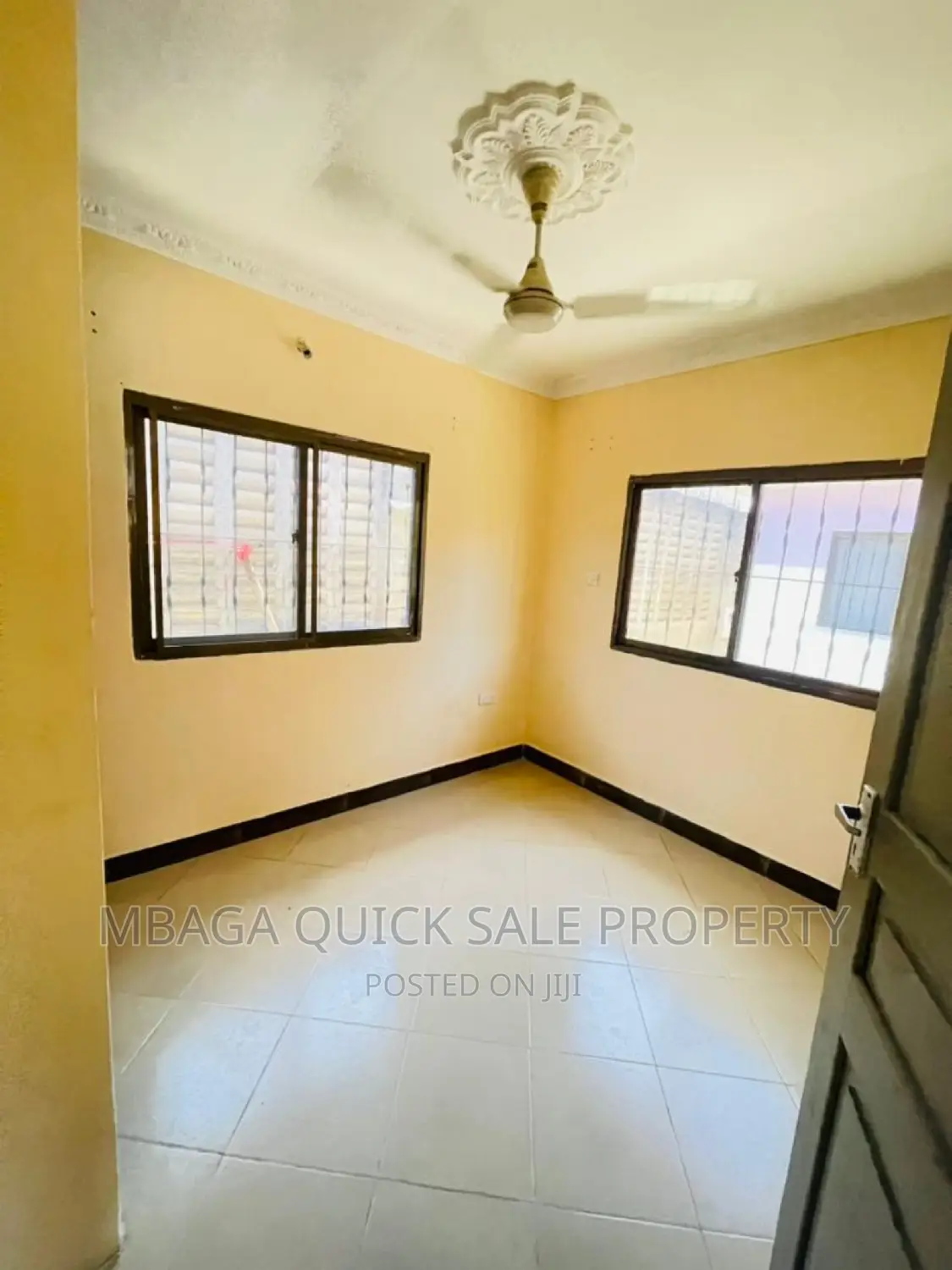 2bdrm House in Regent Estate  for rent