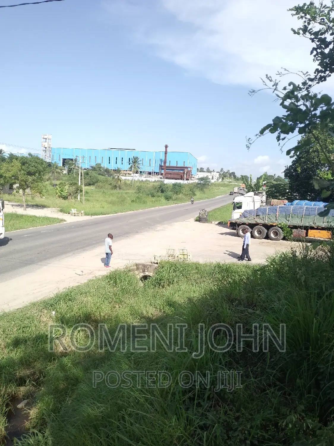 Eneo Hk 5 La Viwanda Na Biashara Linauzwa Ml 900 Kibaha.