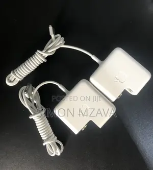 Charger for Macbook Magsafe 2 45W Used. Retail and Wholesale
