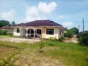 3bdrm House in Dalalipapaatzseven, Kinondoni for rent