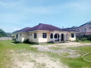3bdrm House in Dalalipapaatzseven, Kinondoni for rent