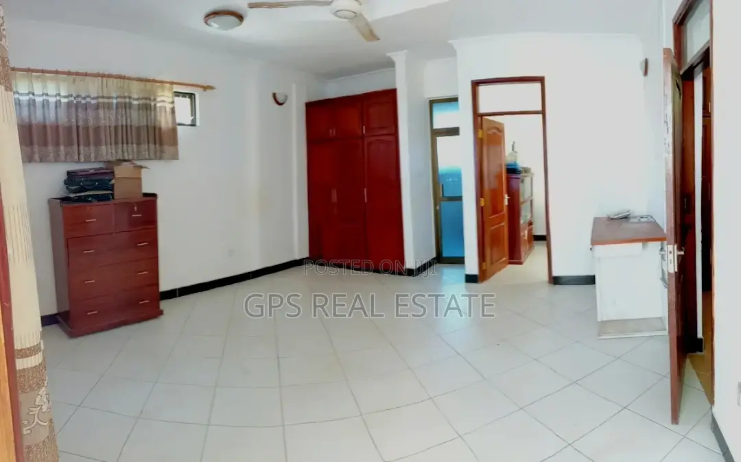 4bdrm House in Italian Chanika, Ilala for sale