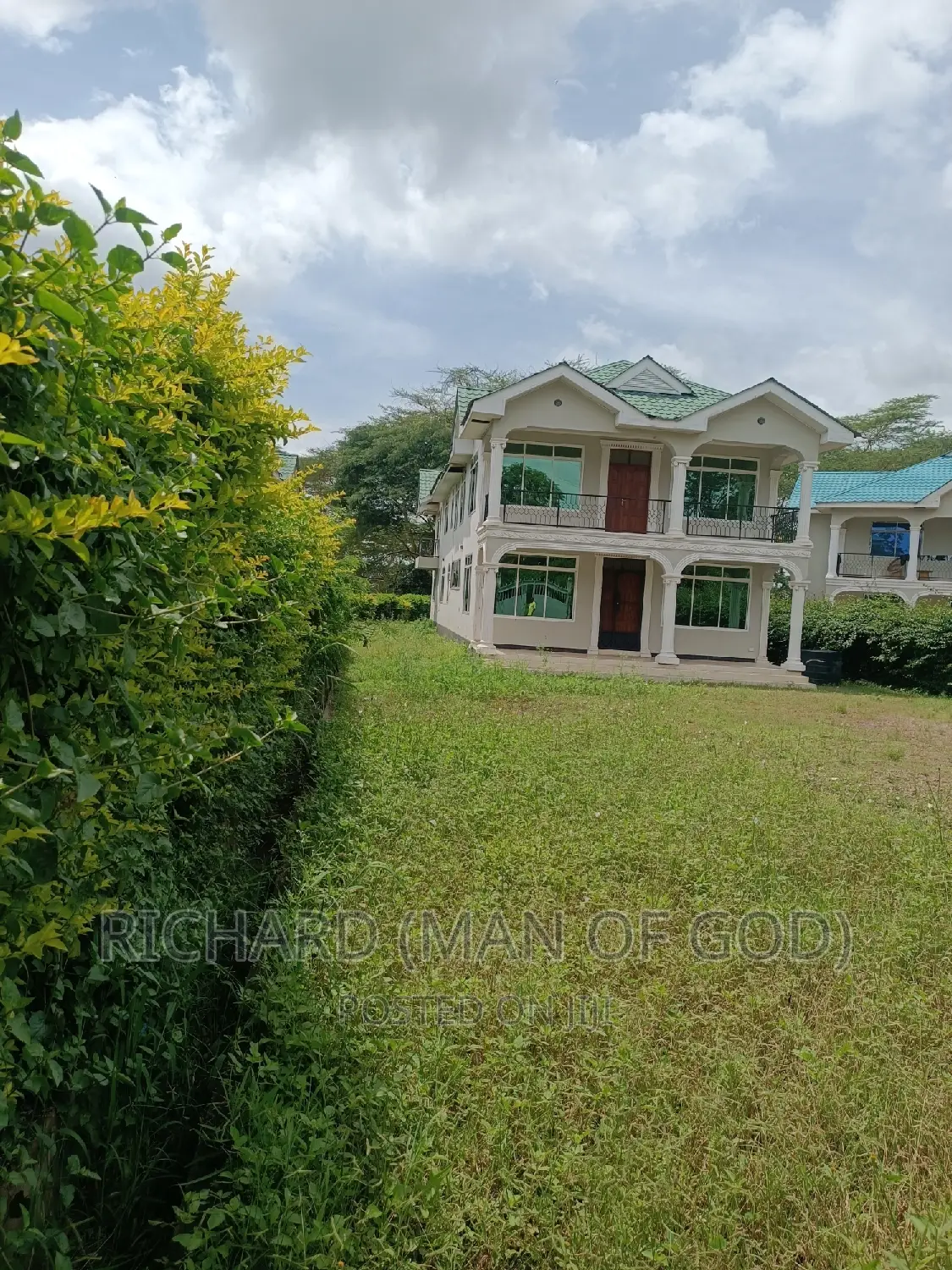 8bdrm Bungalow in Arusha for rent