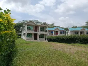 8bdrm Bungalow in Arusha for rent