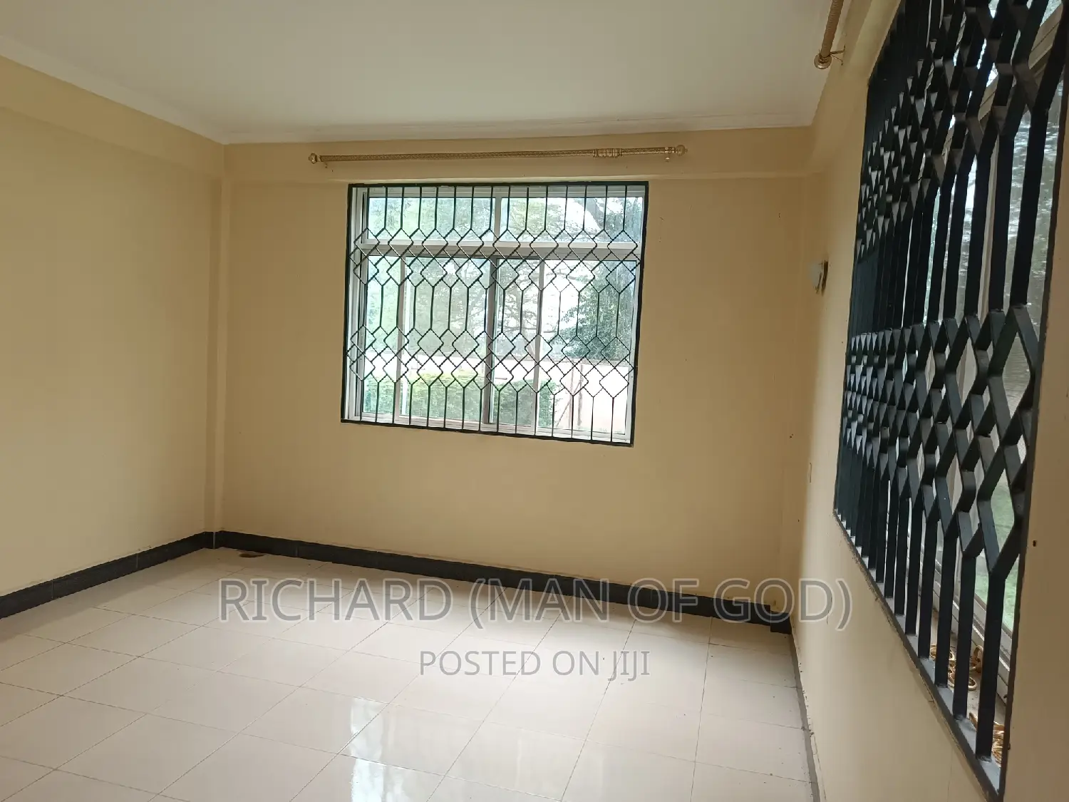 8bdrm Bungalow in Arusha for rent