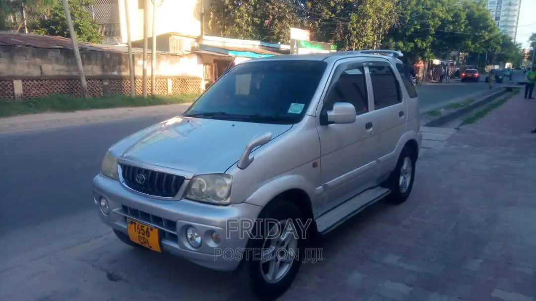 Toyota Cami 2004 Silver