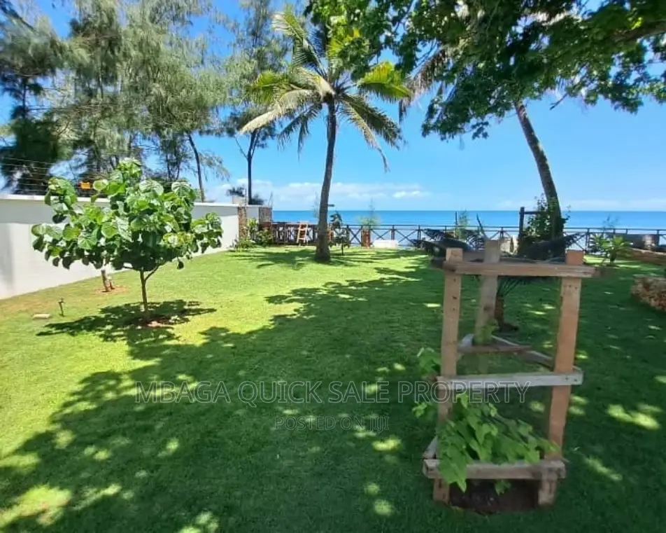 4bdrm House in Bahari Beach for sale