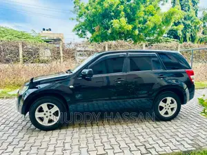 Suzuki Escudo 2005 Black