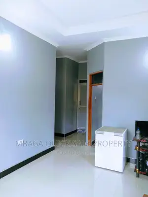 3bdrm House in Kiwala, Kiwalani for sale