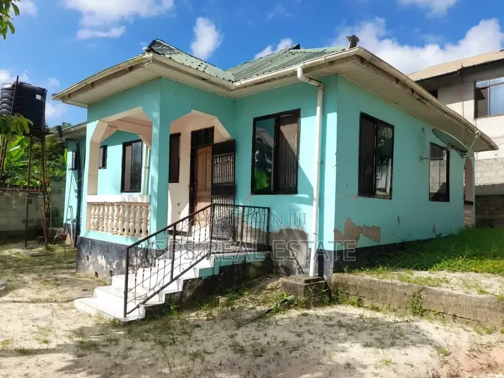 3bdrm House in Kimara Suka, Kinondoni for sale