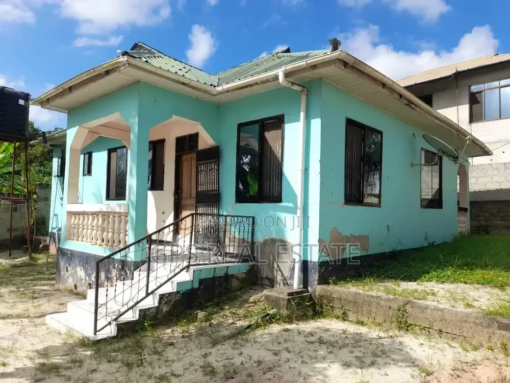 3bdrm House in Kimara Suka, Kinondoni for sale