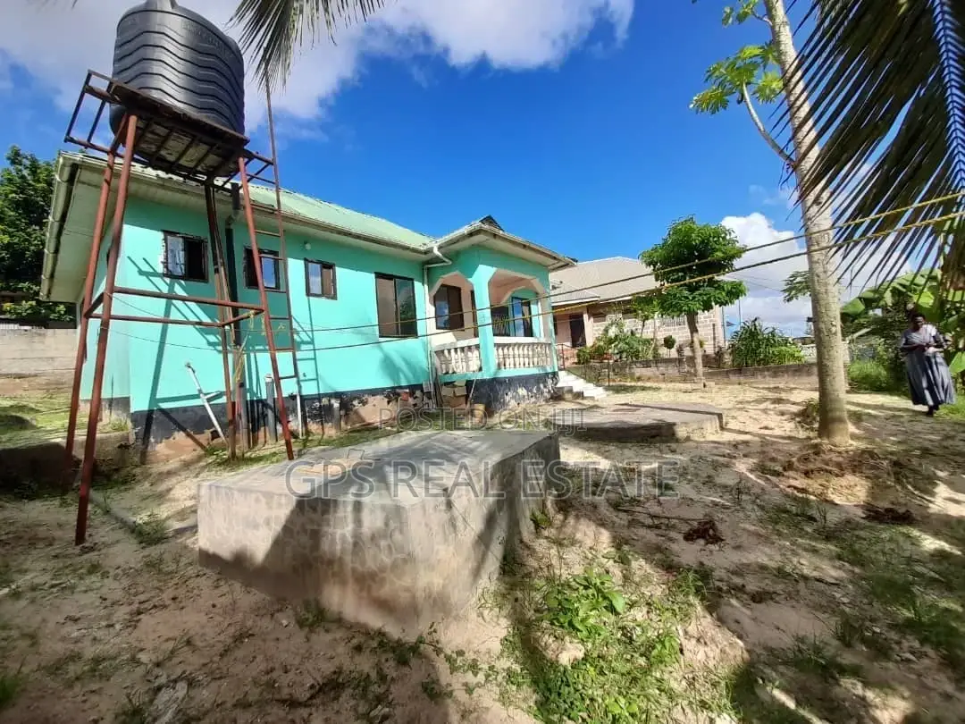 3bdrm House in Kimara Suka, Kinondoni for sale