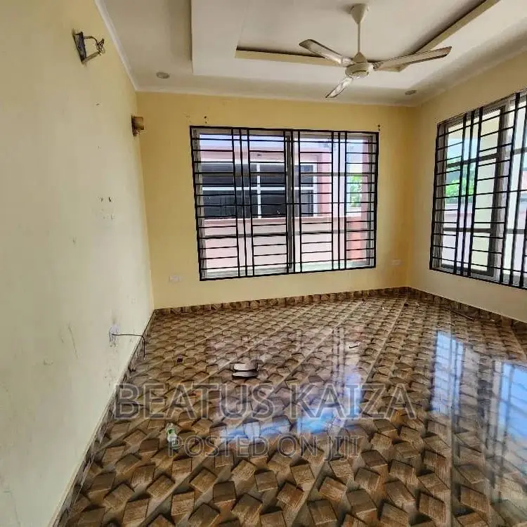 3bdrm House in Kibada, Kigamboni for rent