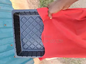 Hydroponics Trei