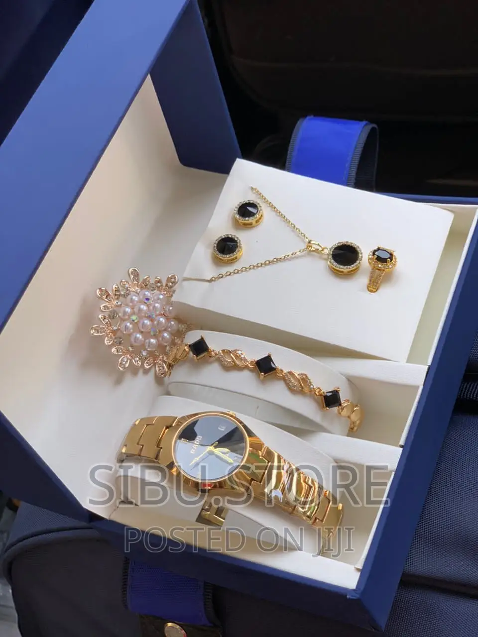 Ladies Set Watch