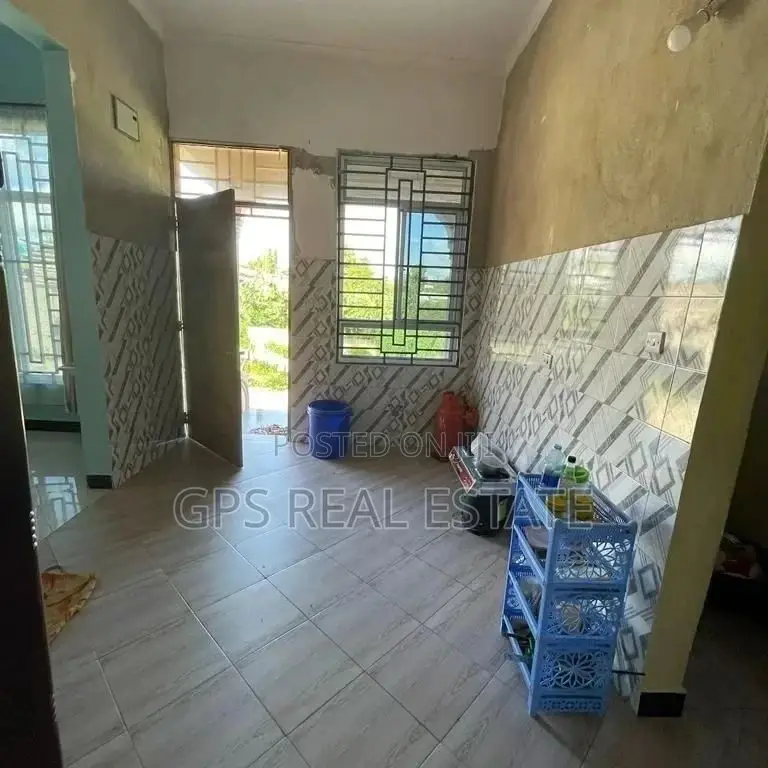 4bdrm House in Tegeta Wazo, Kinondoni for sale