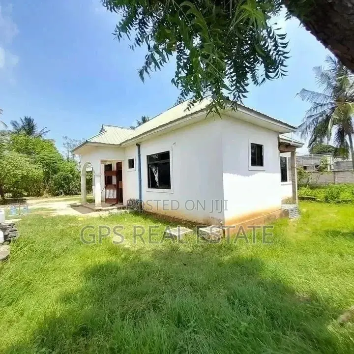3bdrm House in Ungindoni, Kigamboni for sale
