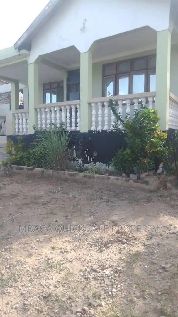 3bdrm House in Salasala, Mbezi for rent