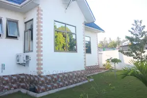 3bdrm Bungalow in Mbez Mpigi Magoe, Mbezi for sale