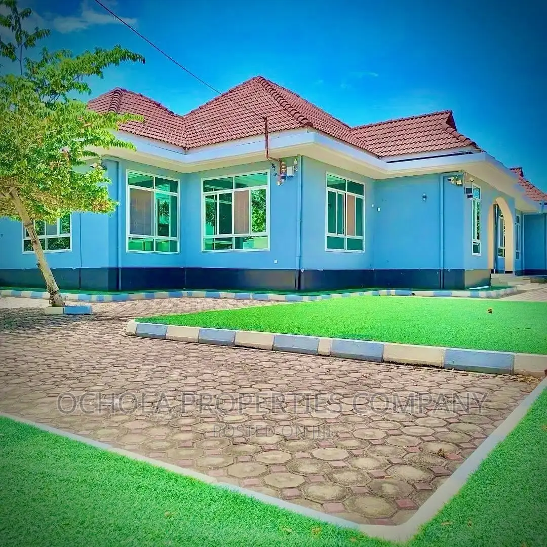 6bdrm House in Mbezi for sale