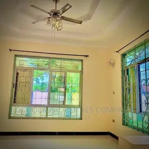 6bdrm House in Mbezi for sale
