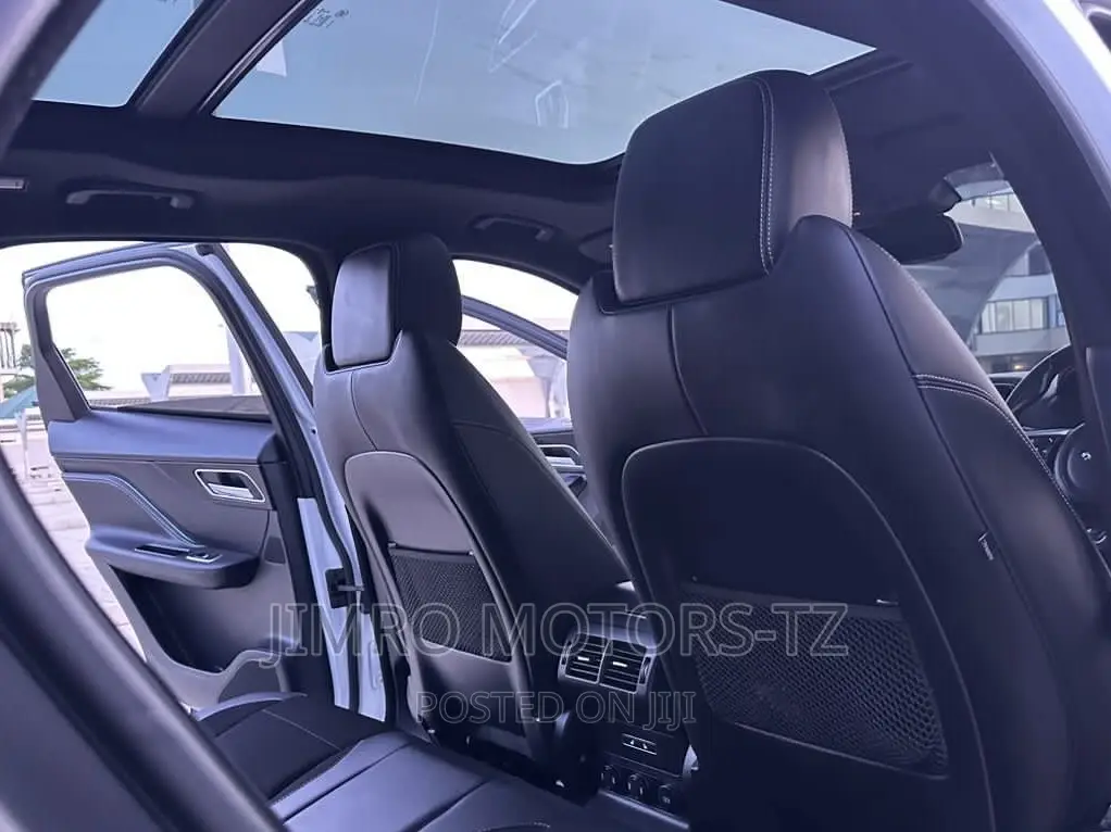 Jaguar F-Pace 2017 White