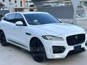 Jaguar F-Pace 2017 White