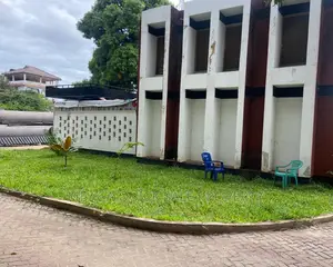 3bdrm House in Ada Estate for sale