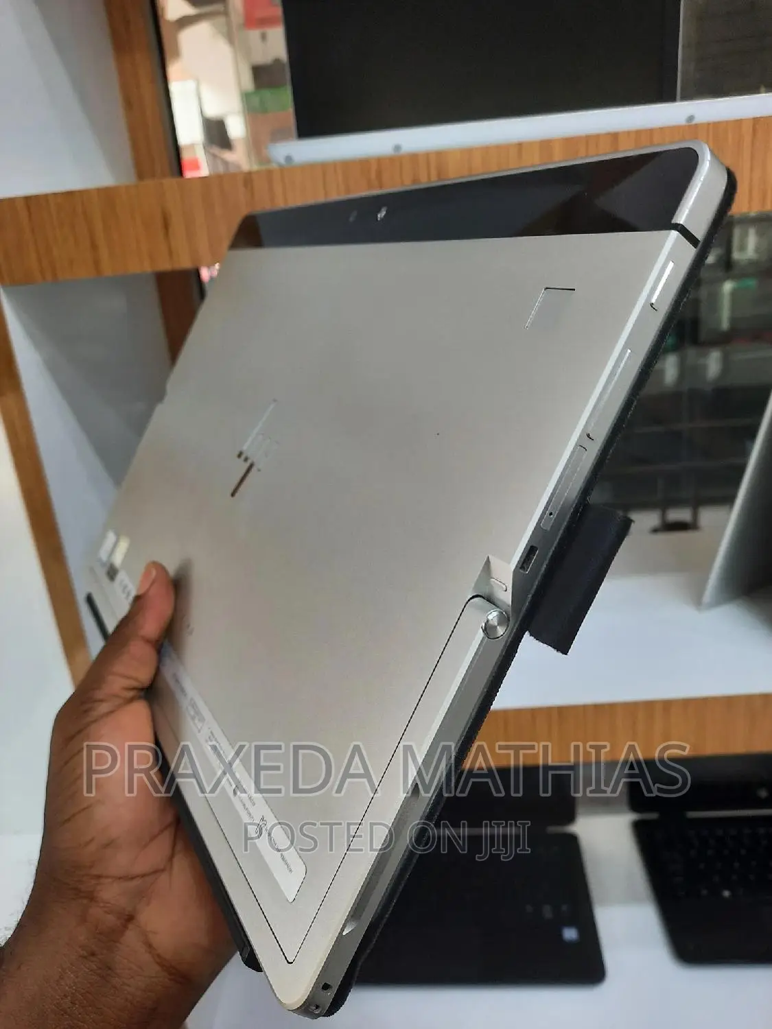 Laptop HP Elite X2 1012 8GB Intel Core I5 SSD 256GB