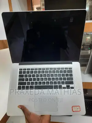 Laptop Apple MacBook 2015 16GB Intel Core I7 SSD 512GB