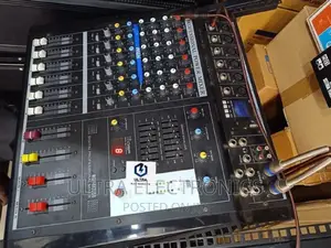 YAMAHA DIGITAL Professional Power With Mixer 6 Channels