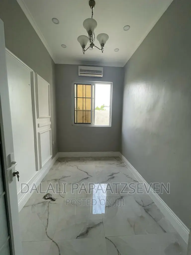 3bdrm House in Dalalipapaatzseven, Kinondoni for rent