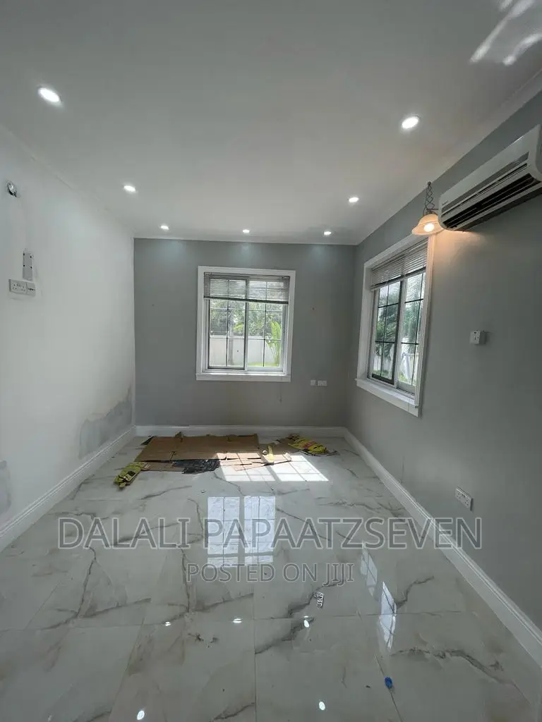 3bdrm House in Dalalipapaatzseven, Kinondoni for rent