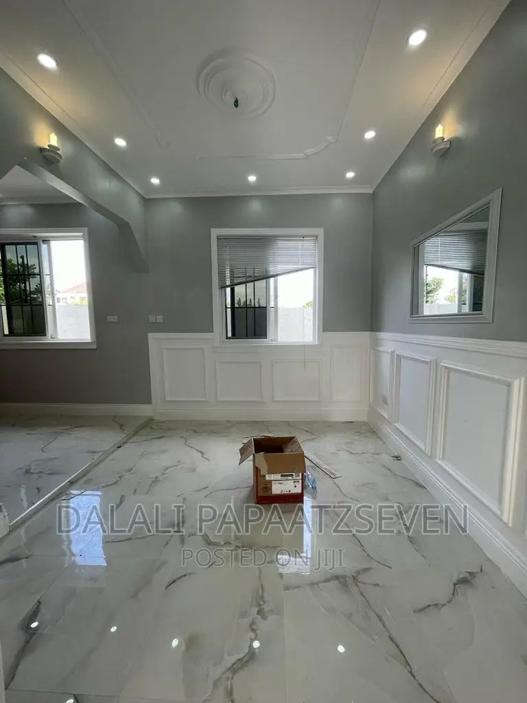 3bdrm House in Dalalipapaatzseven, Kinondoni for rent