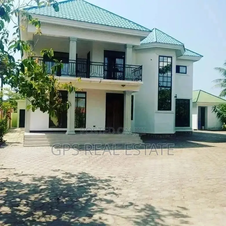 Ghorofa Linauzwa At Kigamboni