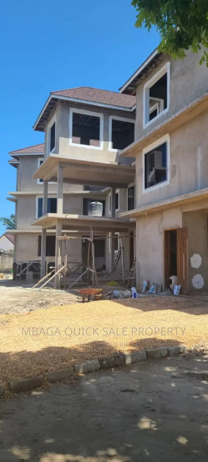 15bdrm House in Mbweni Jkt for sale