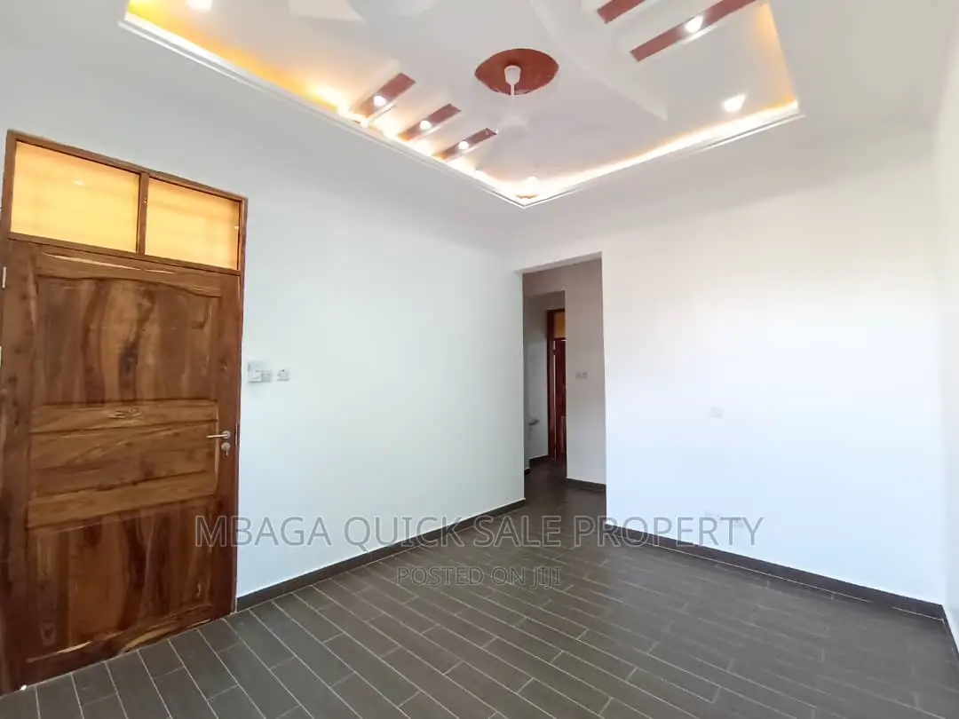 Furnished 3bdrm Villa in Oyster Bay  Near for rent