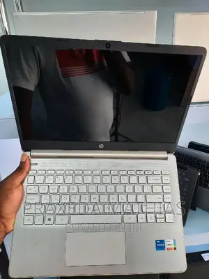 Laptop HP 14-Dq2031tg 8GB Intel Core I5 SSD 256GB