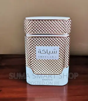 SHIYAAKA Rose Gold Perfume .