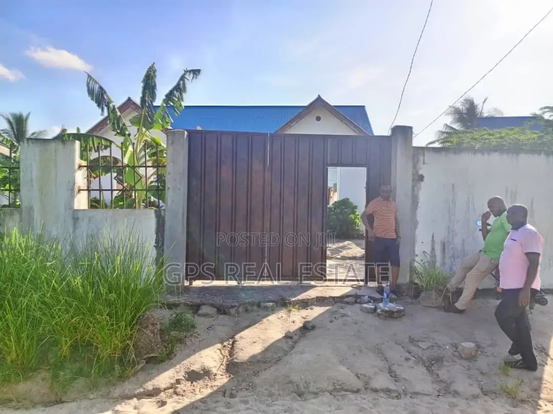 3bdrm House in Chanika Masantura, Ilala for sale