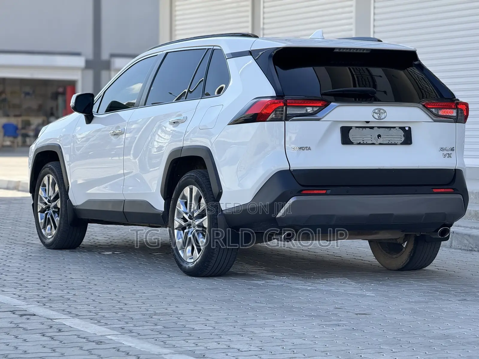 Toyota RAV4 2019 White