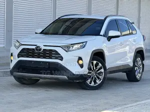 Toyota RAV4 2019 White